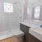 Arden Villa, sleeps 8, moments from the golden sandy beach of Ryde
