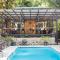 Believe Surf & Yoga Lodge Santa Teresa