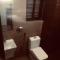 Redbell Inn Airport Hotel