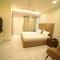 OVEL HOTEL (SKY VIEW)