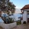 Sunny Bay House