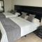 HOTEL JARDIN 38