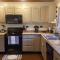 Creekside Haven - Authentic Cabin, Outstanding Location - 鸽子谷
