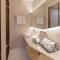 Yeongdo Grandbern Hotel