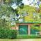 Absolute Waterfront - Belle Escapes Jervis Bay