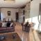 Spacious house for 6 people with a swimming pool