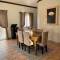 Spacious house for 6 people with a swimming pool