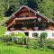 Villa Edelweiss - 3 to 6 Guests - private use of indoor pool, sauna and garden terrace - Abtenau