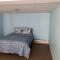 Beach Front on the Bay in our Rustic, Pet Friendly Cottage home - North Camellia Acres