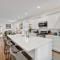 The Victorian - elegant 3BR home near Overton - ممفيس