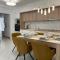 Sunshine Homes Luxury Apartmanok - زاماردي