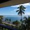 Beachfront Villa - House of Bamboo, Infinity Pool - Savusavu