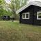 Log House Near A Child-Friendly Sandy Beach