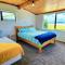 The Sunrise Bach - One Tree Point Holiday Home - One Tree Point