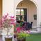 Spacious,amazing villa with a beautiful blooming garden! - Dubaj