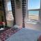 "The Parlour" Seafront Apartment