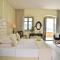 Akrolithi Boutique Hotel & Suites