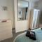 "The Eastbourne" Pet Friendly Seafront Apartment