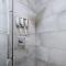 Athena’s Hideaway- Fully Renovated- Absolute Best Location - Athen