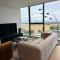 Modern 2 BRM Apt in Williamstown - 威廉斯敦