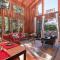 The Sonoma Treehouse Home - Valley Crossing