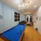 KTV, Dart & Snooker 4BR 16-20pax 4min walk to Jonker & Town