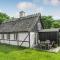 2 Bedroom Stunning Home In Tisvildeleje