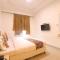 Hotel Mohan - Lucknow