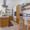 Stunning Home In Selinunte With Wifi
