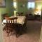 Rustic BEACH FRONT Basement Apt, Pet Friendly Wi-Fi apts - North Camellia Acres