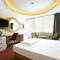IS Hotel