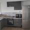 Appartement neuf et tout confort sur la Trinité - 拉特里尼泰
