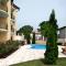 DeLuxe 2 Bedroom Apartment with Pool View MamaAfrica