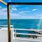 Respiro Del Mar - Beachfront Superior Apartment