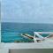 Respiro Del Mar - Beachfront Superior Apartment