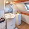 Awesome Home In Selles-Saint-Denis - 塞勒－圣但尼