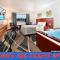 Grand Marquis Waterpark Hotel & Suites - Wisconsin Dells