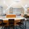 Holiday Inn Express & Suites Lincoln City by IHG