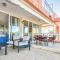 Gorgeous Apartment In Théoule-Sur-Mer - 泰晤勒·苏尔·梅尔