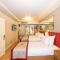 The Peak Hotel