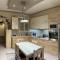 Corner House Volos