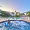 Ocean View 2BR Apartment and SPA - Gold Coast