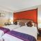 Royal Plaza Hotel
