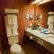 Traditions Hotel & Spa Johnson City - Binghamton, an Ascend Collection Hotel