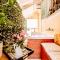 Melos House - Charming Apartment with Jacuzzi in the Heart of the City Perfect for Memorable Summer Experiences By Villa Mana Gers