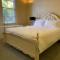 The Captains Manor - Great location!