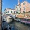 Apartment with canal view in a quiet neighbourhood