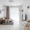Jazz & Wine apARTment & Next to Sea Garden & Parking & HBO & Netflix & 2 bathrooms