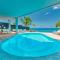 Surfsong Villa- Luxury Water Front Villa for 12