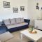 SUMMER TERRACE 26